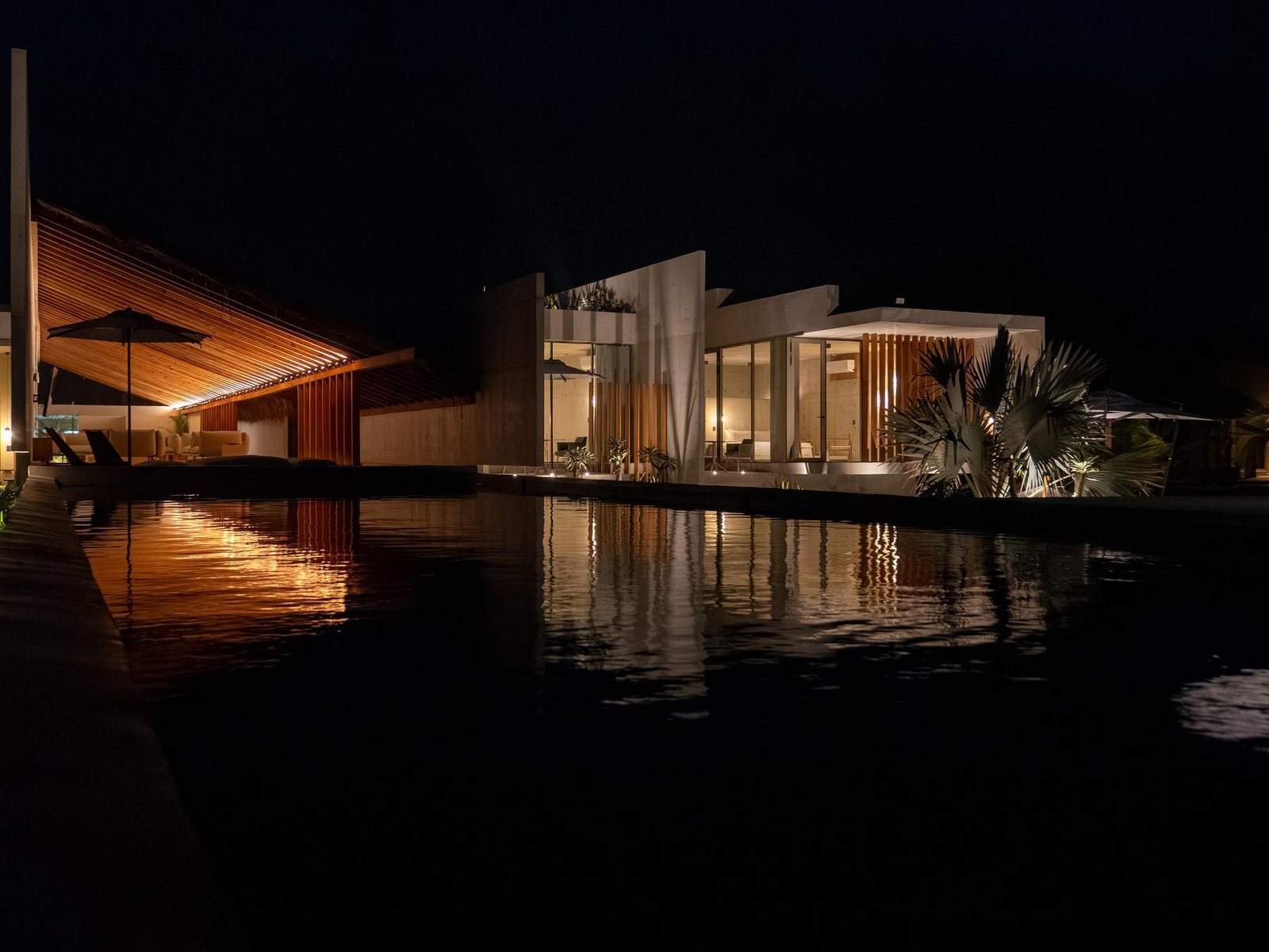 La casa de noche
